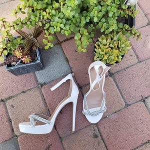 NWT Charlotte Russe Heels size 7